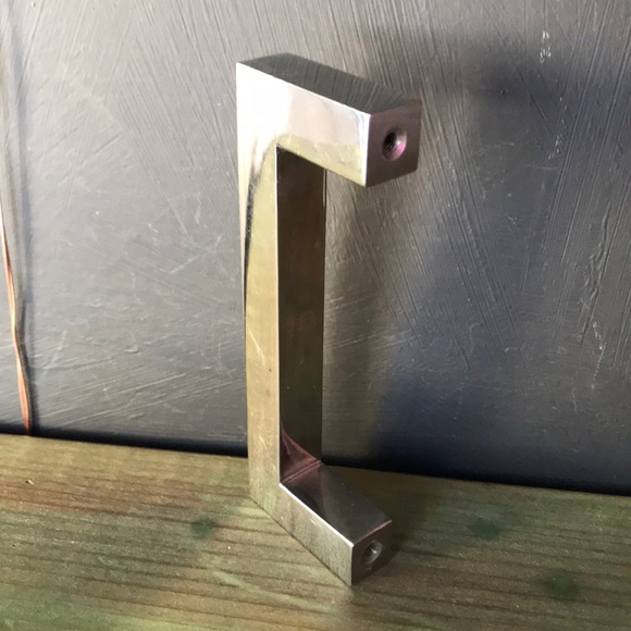 Heavy Duty Stainless Steel Linnea Square Pull - Picture 2 of 7